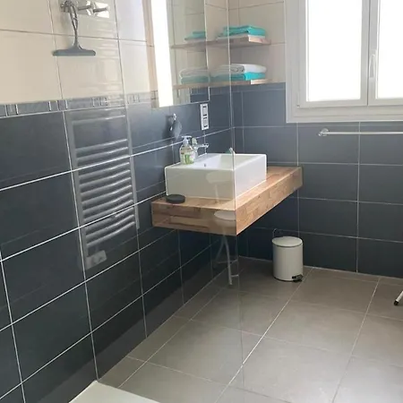 Bocage לינה וארוחת בוקר
